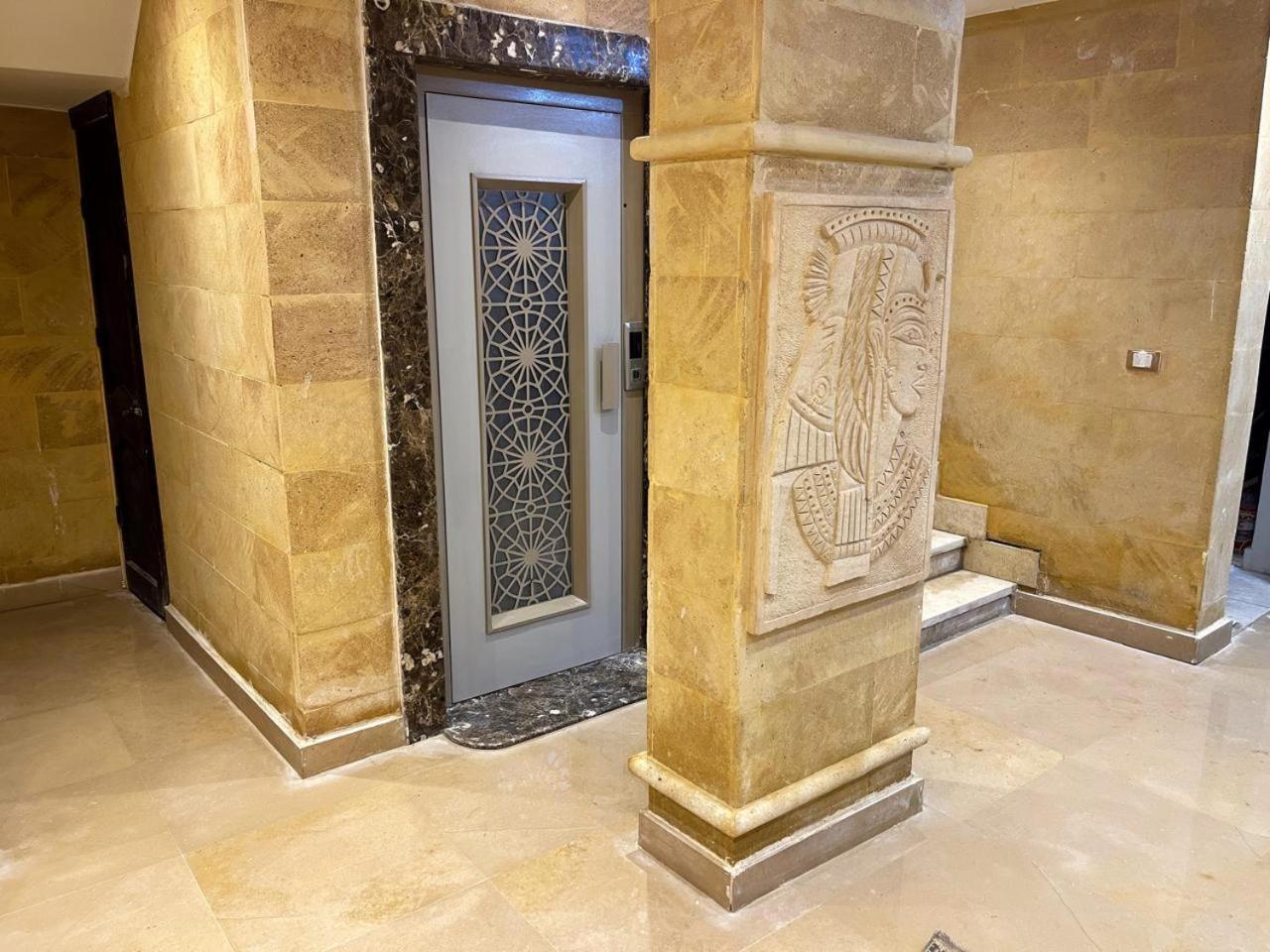 Mirage Pyramids View Hotel Nazlet el-Sisi Exterior photo